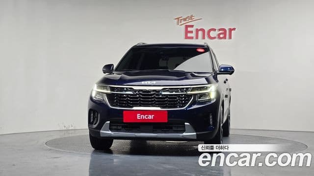 Kia Seltos 2023 — ფოტო 3/20