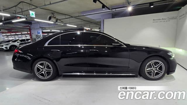 Mercedes-Benz S-Class 2023 — Фото 7/20