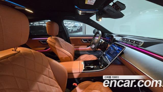 Mercedes-Benz S-Class 2023 — Фото 18/20