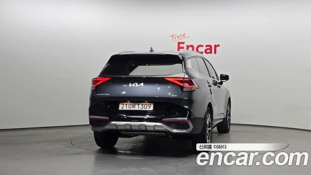 Kia Sportage 2021 — ფოტო 4/20