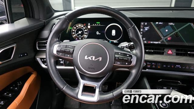 Kia Sportage 2021 — ფოტო 13/20