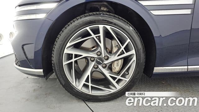 Genesis G90 2022 — ფოტო 5/20