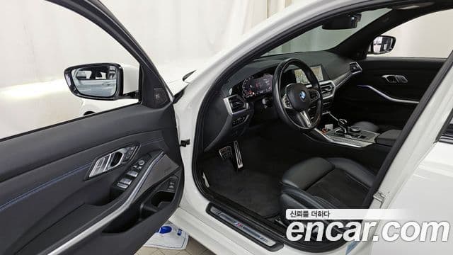 BMW 3 Series 2021 — ფოტო 10/20