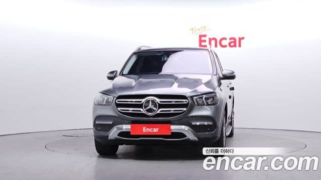 Mercedes-Benz GLE-Class 2019 — Photo 13/20