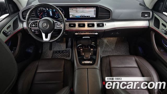 Mercedes-Benz GLE-Class 2019 — Photo 5/20