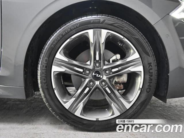 Kia K5 2023 — Şəkil 5/20