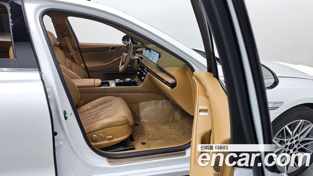 Genesis G80 2025 — Şəkil 14/20
