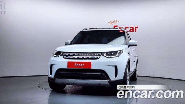 Land Rover Discovery 5 2018 — Şəkil 2/20