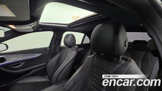 Mercedes-Benz E-Class 2020 — Şəkil 9/20