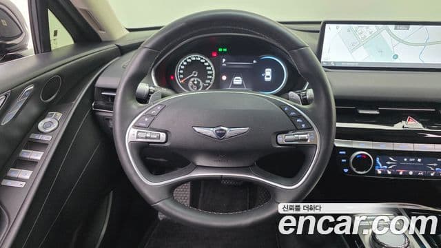 Genesis Electrified G80 2023 — Şəkil 13/20