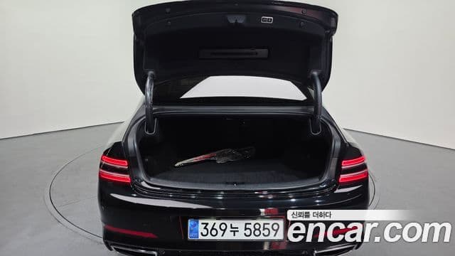 Genesis Electrified G80 2023 — Şəkil 20/20