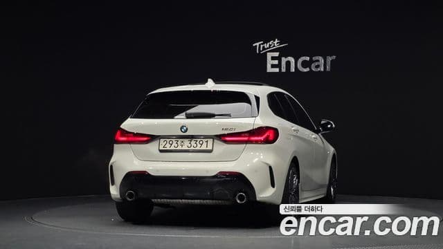 BMW 1 Series 2022 — Şəkil 4/20