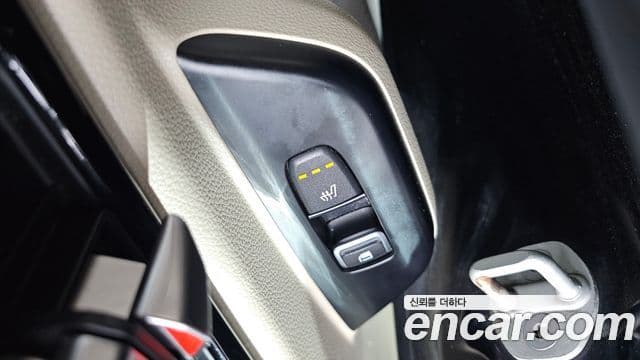 Kia Carnival 2020 — фото 18 из 20