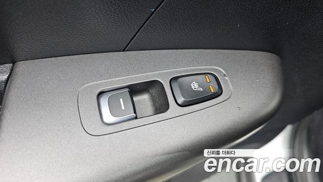 Kia Sportage The Bold 2019 — ფოტო 19/20