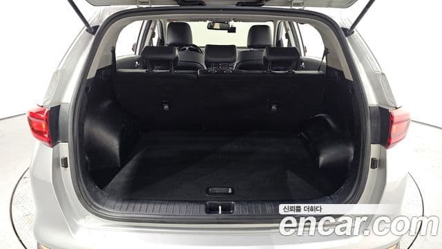 Kia Sportage The Bold 2019 — ფოტო 15/20