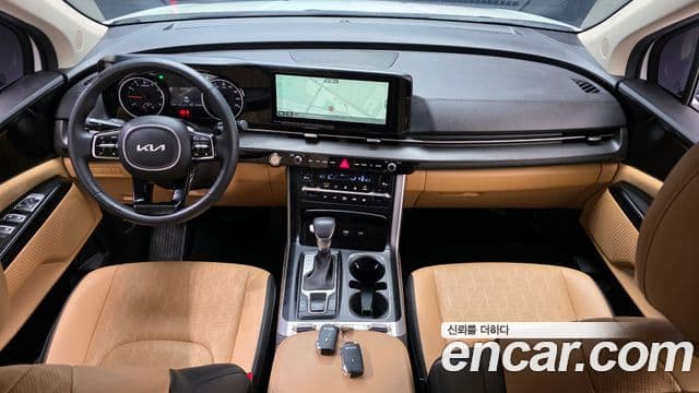 Kia Carnival 2023 — Şəkil 7/20