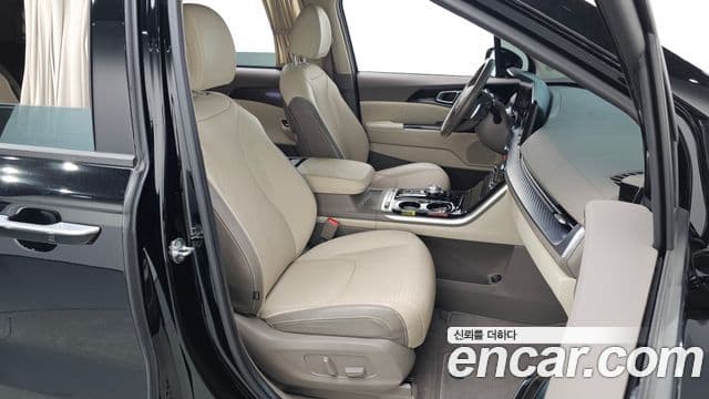 Kia Carnival 2022 — Şəkil 11/20