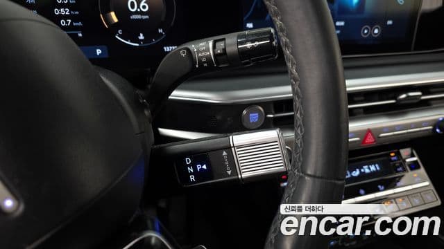 Hyundai Grandeur Hybrid 2022 — Photo 1/20