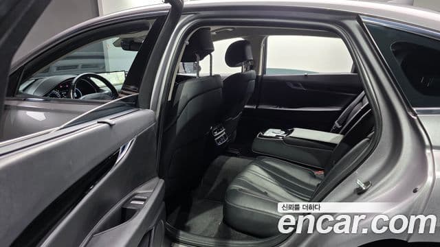 Genesis Electrified G80 2021 — ფოტო 12/20