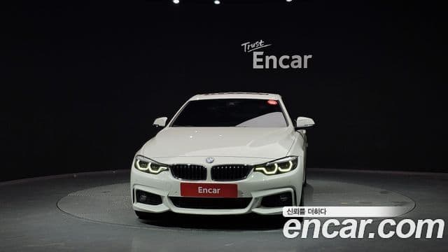 BMW 4 Series 2018 — Фото 2/20