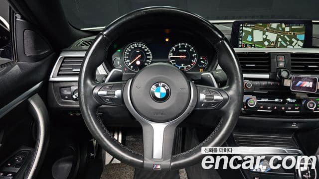 BMW 4 Series 2018 — Фото 12/20