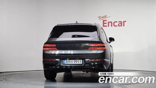Genesis GV80 2020 — ფოტო 4/20