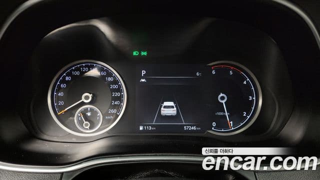 Genesis GV80 2020 — ფოტო 8/20