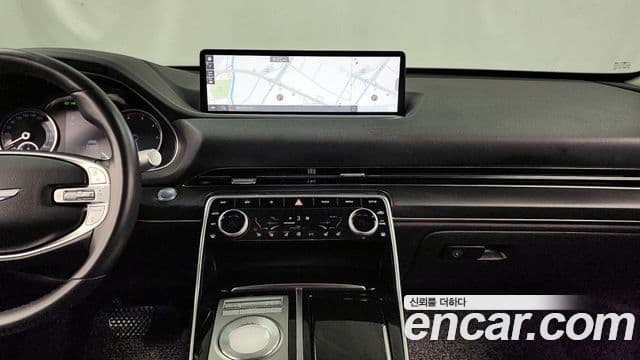 Genesis GV80 2020 — ფოტო 14/20