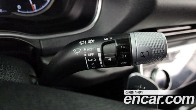 Genesis GV80 2020 — ფოტო 18/20