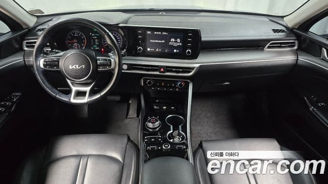 Kia K5 2023 — Şəkil 7/20