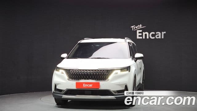 Kia Carnival 2022 — ფოტო 3/20