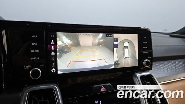 Kia Sorento 2021 — Фото 15/20