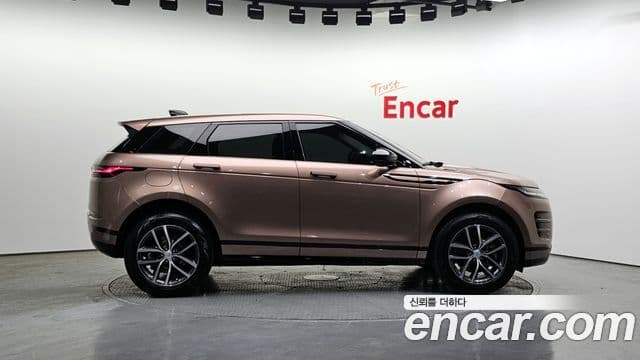 Land Rover Range Rover Evoque 2025 — ფოტო 6/20