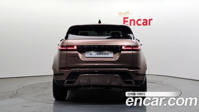 Land Rover Range Rover Evoque 2025 — ფოტო 7/20