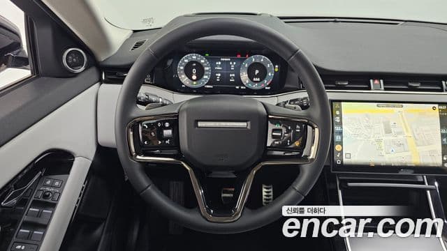 Land Rover Range Rover Evoque 2025 — ფოტო 13/20