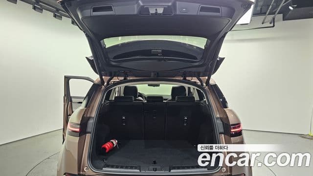Land Rover Range Rover Evoque 2025 — фото 20 из 20