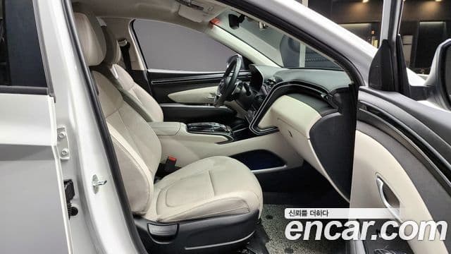Hyundai Tucson Hybrid 2022 — ფოტო 6/20