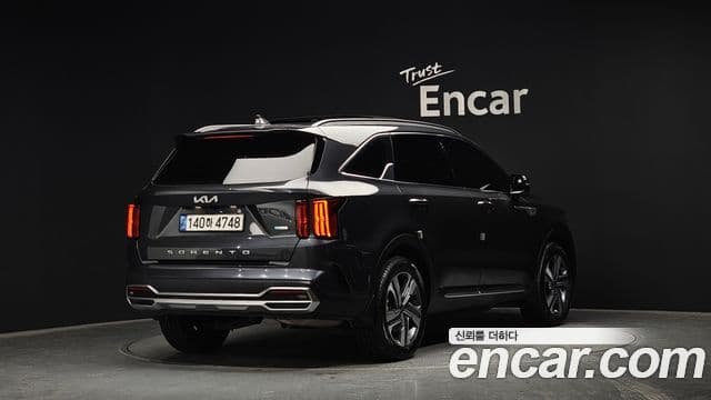 Kia Sorento 2022 — ფოტო 2/20