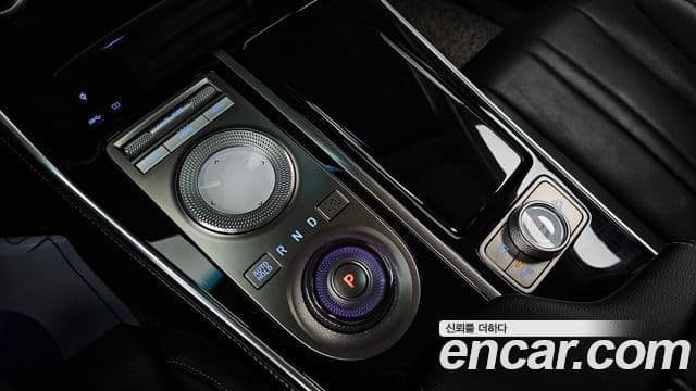 Genesis GV80 2022 — Şəkil 9/20