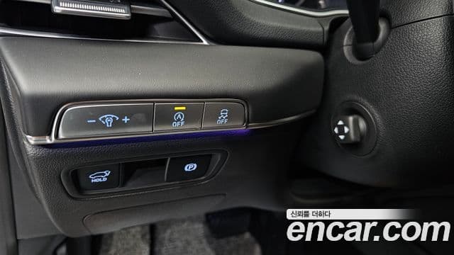 Genesis GV80 2022 — Şəkil 13/20