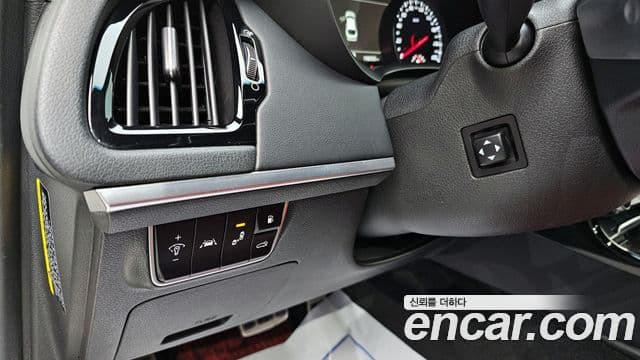 Kia Stinger 2020 — Photo 16/20