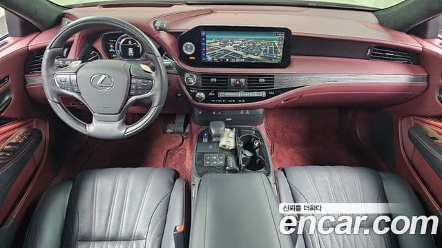 Lexus LS500h 2023 — Şəkil 7/20