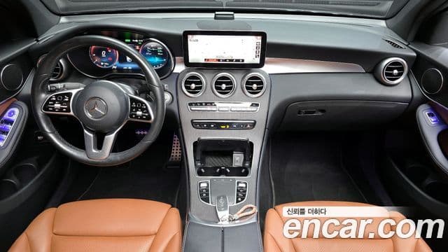Mercedes-Benz GLC-Class 2021 — Şəkil 7/20