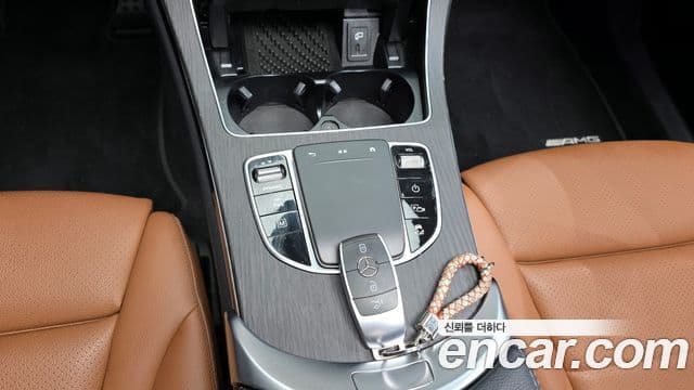 Mercedes-Benz GLC-Class 2021 — Şəkil 9/20