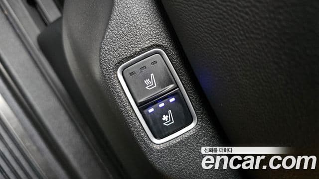 Hyundai Staria 2024 — Фото 18/20