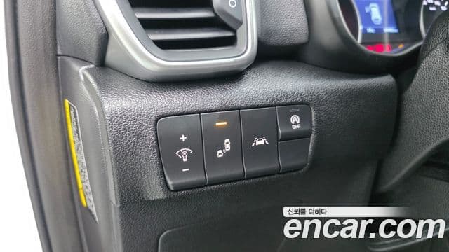 Kia Sportage The Bold 2020 — Şəkil 13/20
