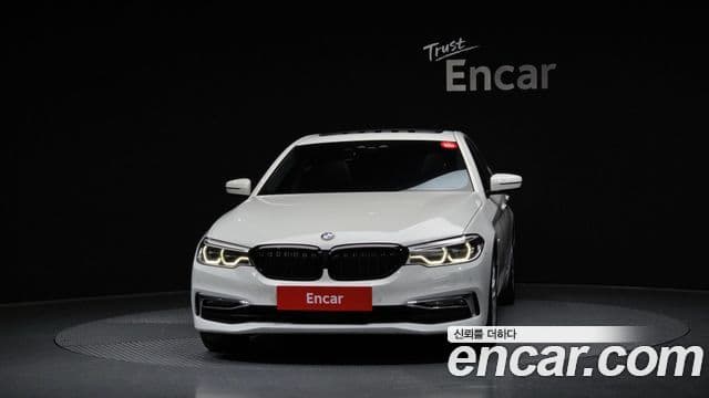 BMW 5 Series 2018 — Şəkil 3/20