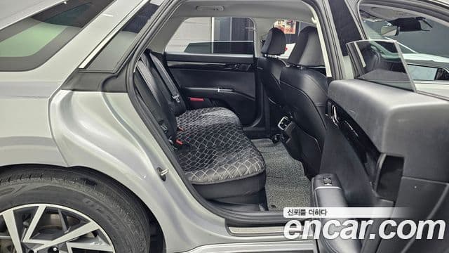 Hyundai Grandeur 2023 — Фото 12/20