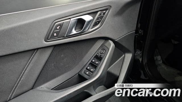BMW 1 Series 2020 — Фото 13/20