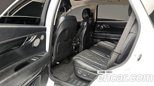 Genesis GV80 2020 — ფოტო 12/20